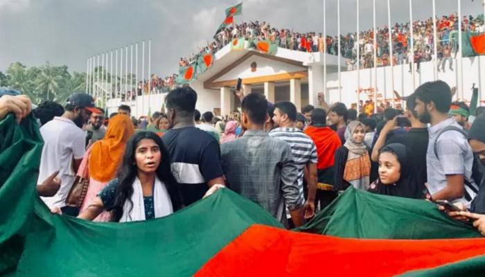 জুলাই সনদ কী, কেন এত বিতর্ক, কিভাবে বাস্তবায়ন হবে? জুলাই সনদ কী, কেন এত বিতর্ক, কিভাবে বাস্তবায়ন হবে?