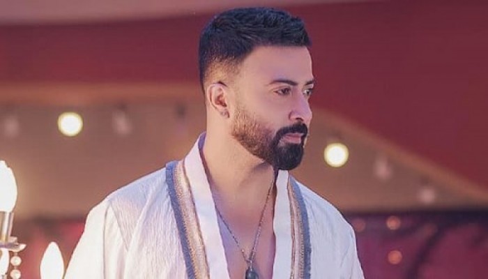 হলিউডের সিনেমায় শাকিব, নতুন যাত্রার বার্তা দিলেন ঢালিউড কিং হলিউডের সিনেমায় শাকিব, নতুন যাত্রার বার্তা দিলেন ঢালিউড কিং